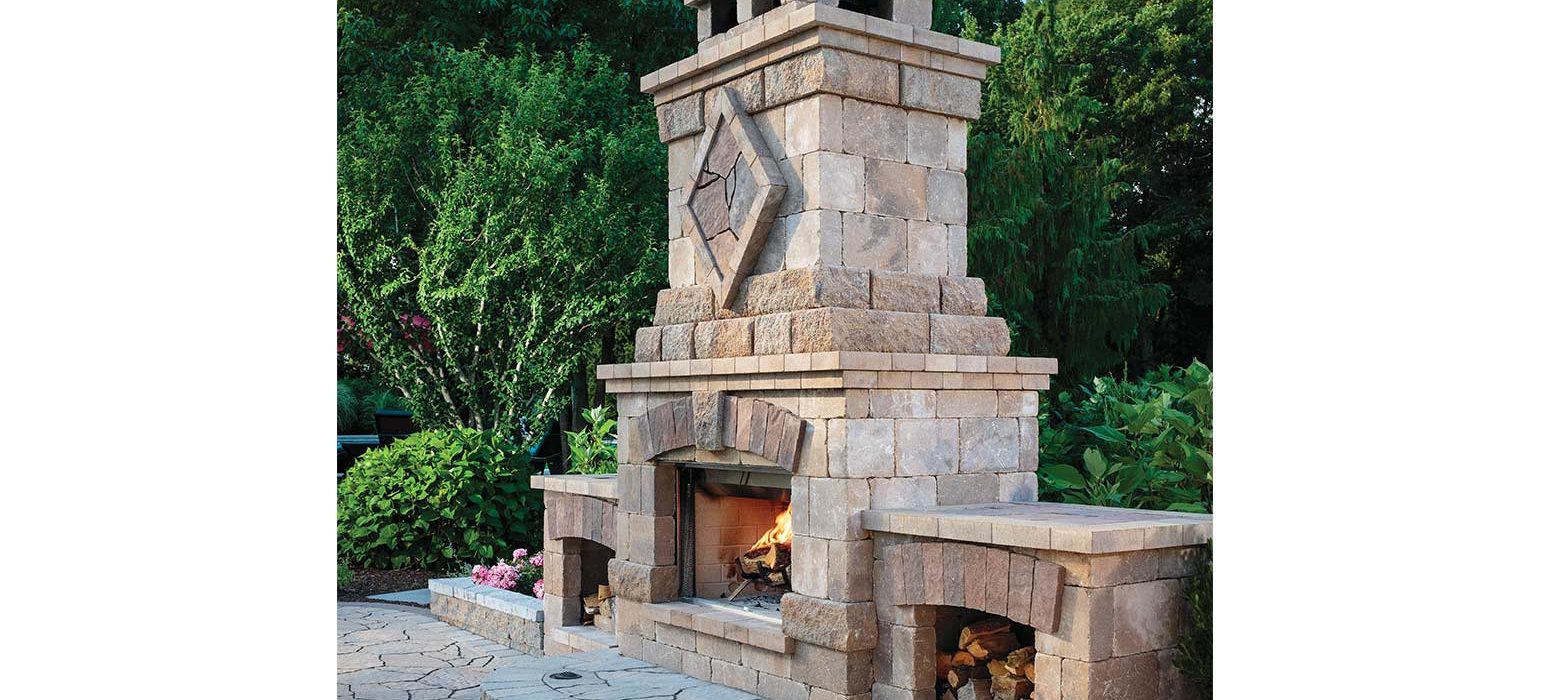 Outdoor fireplace patio